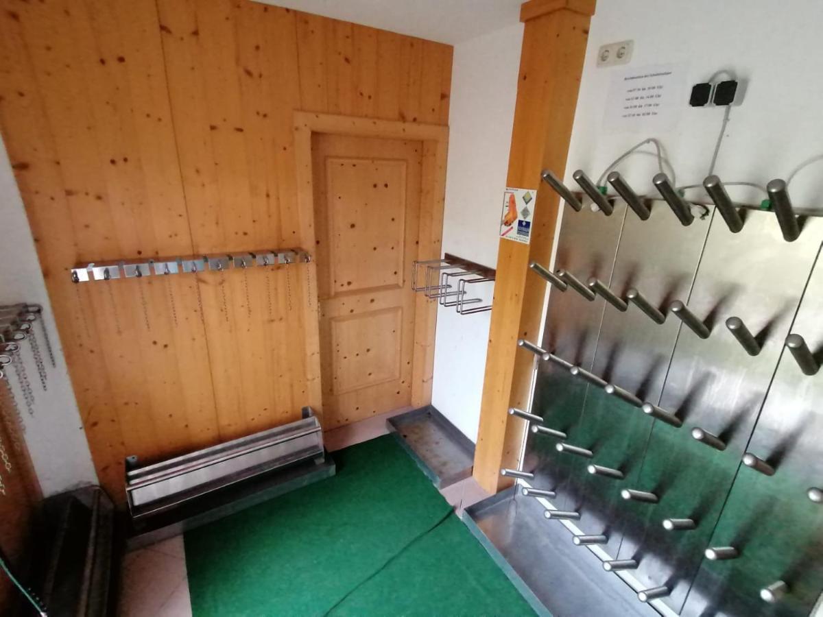 Haus Obweg - Postalm Aparthotel Hallein Bagian luar foto